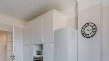 Apartment | 2 bedrooms, Internet