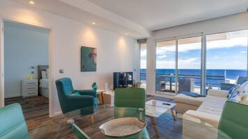 Apartment, Smoking | 1 bedroom, Internet