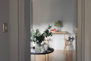 Apartment | 1 bedroom, Internet - St Catherine s Hospital - Superior Apartment (Bath)