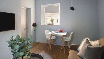 1 bedroom, Internet