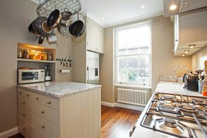 Apartment - Luxury Marylebone House With Private Garden (London)