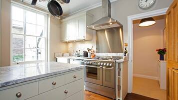 Departamento | 2 habitaciones, escritorio y internet