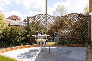 Villa | 1 bedroom, iron/ironing board, Internet