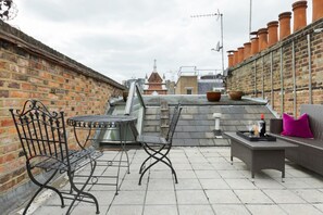 Apartment - Stylish Apartment With Private Rooftop in Covent Garden (London)
