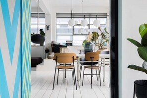 House | 2 bedrooms, Internet - Bright Work Live Industrial Loft in Shoreditch (London)