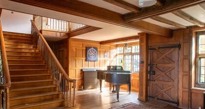 Large Country House in Ashdown Forest