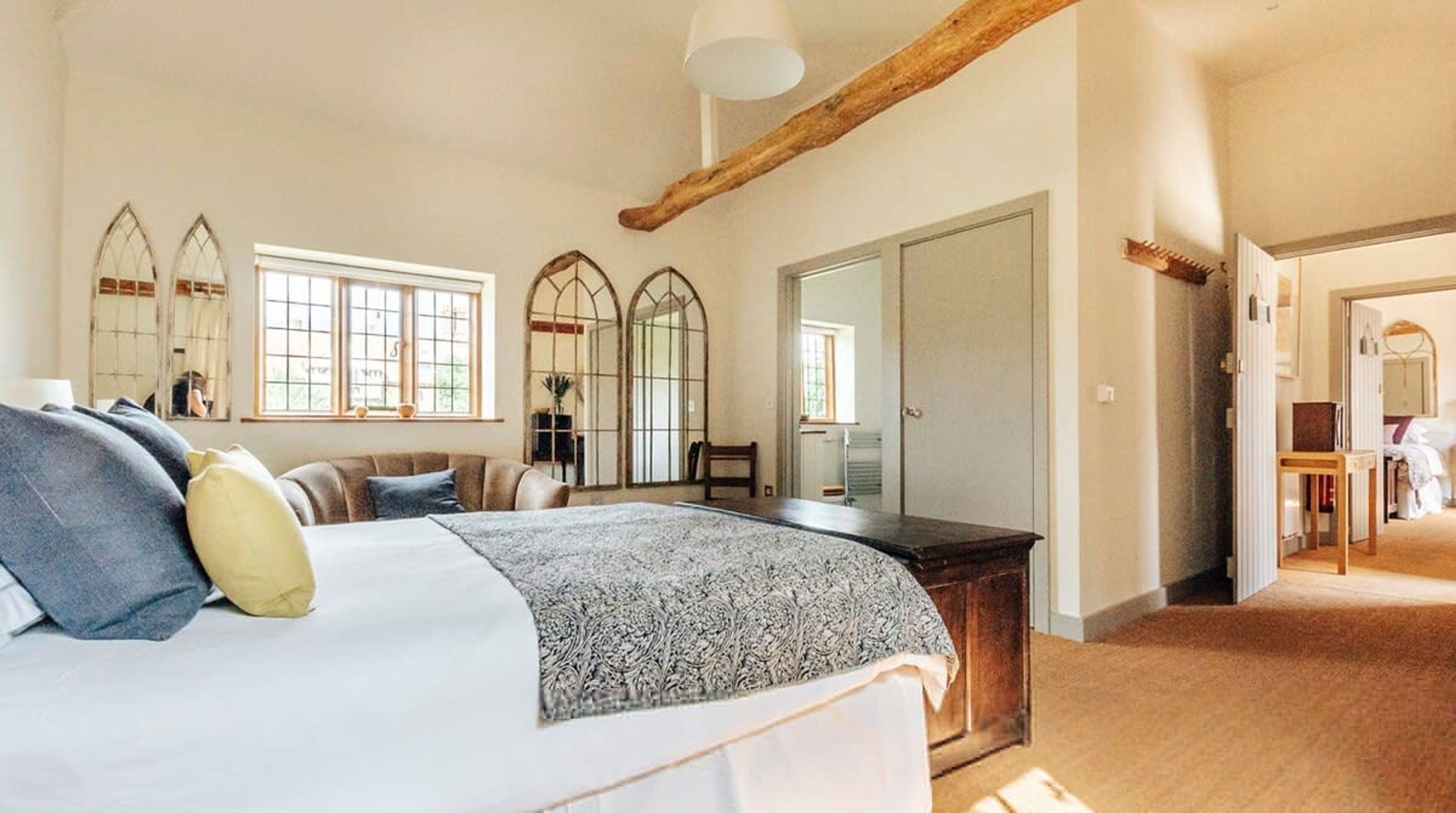 Hus | 13 soveværelser, strygejern/strygebræt, internet