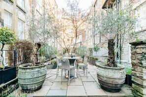 Apartment | 2 Schlafzimmer, Schreibtisch, Bügeleisen/Bügelbrett, Internetzugang