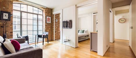 2 bedrooms, Internet