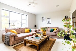 Hus | 5 soverom, skrivebord, strykejern/-brett og internett