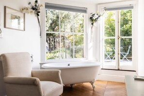 Apartment - The Circus Apartment With Terrace Free Parking (Bath)