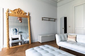 Apartment - The Circus Apartment With Terrace Free Parking (Bath)