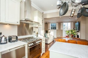 Ferienhaus | 2 Schlafzimmer, Internetzugang