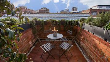 Apartment | 2 bedrooms, Internet