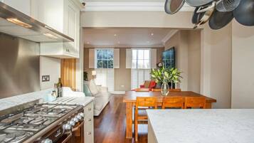 Ferienhaus | 2 Schlafzimmer, Internetzugang