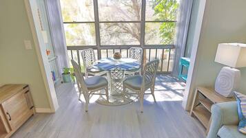 Căn hộ | 2 phòng ngủ, truy cập Internet tốc độ cao