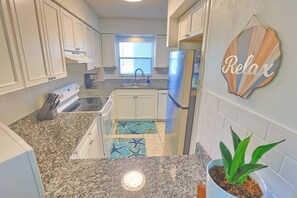 Apartment - Siesta Key Gem Gulf Views Heated Pool Bliss (Siesta Key)
