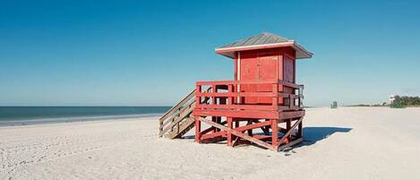 Apartment | 2 bedrooms, desk, iron/ironing board, Internet