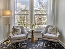 Habitación individual, 1 cama de matrimonio | Vistas a la ciudad