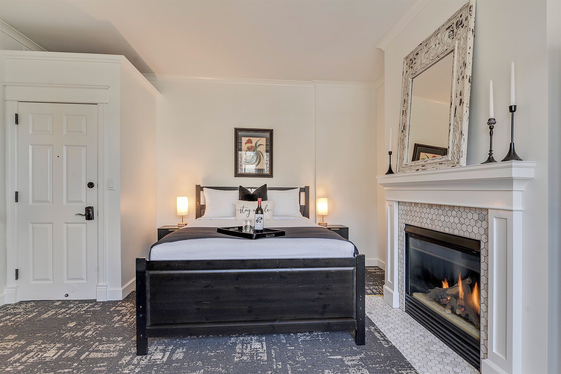 Habitación individual, 1 cama Queen size | Ropa de cama hipoalergénica, edredón y camas con pillow-top 