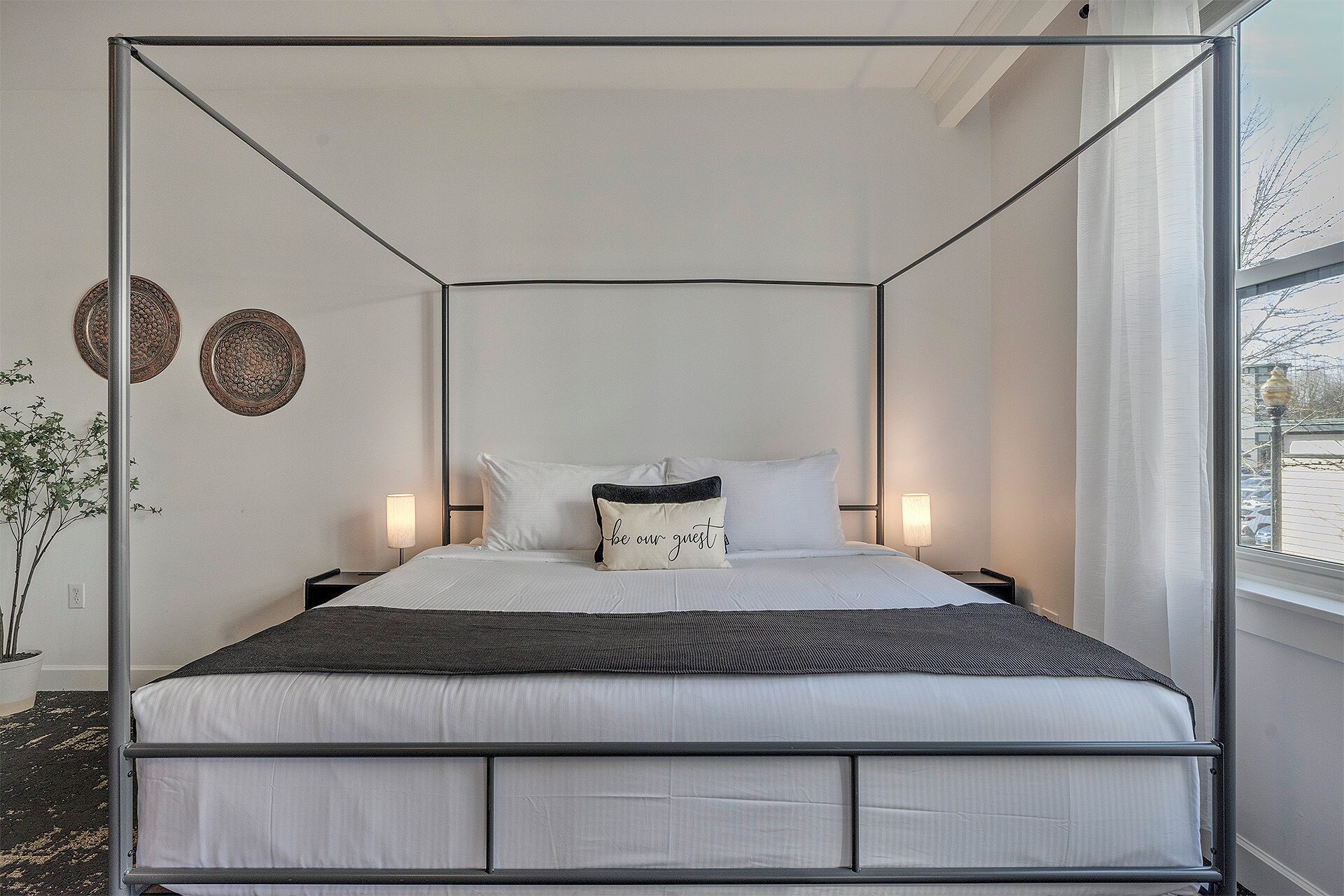 Balcony King with Kitchen (No Pet) | Premium bedding, pillowtop beds, desk, laptop workspace