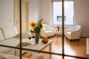 Room - Bright and Modern 1bdr Apartment in the Center (Sarajevo)