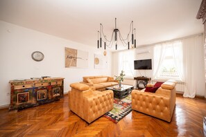 Apartment - Authentic Design 2bdr Apartment in Old Town (Sarajevo)