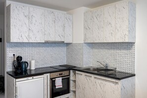 Apartment - Bright Studio in the City Center (Sofia)