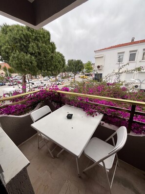 Televisión LCD de 20 pulgadas con canales por satélite