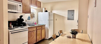 7 Beds Explore Downtown Pittsburgh Large Groups