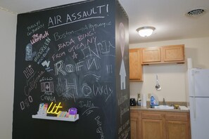 Apartment | 2 bedrooms - 2 Bedroom 2 Bath City Views (Pittsburgh)