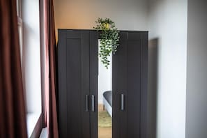 Apartemen | 2 kamar tidur dan setrika/meja setrika