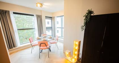 Joyful Serviced Studio Apartment -ks71-j