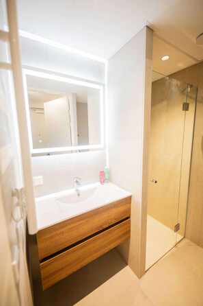 Appartement | Een strijkplank/strijkijzer