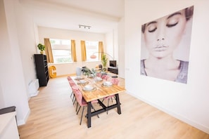 Exterior - Serviced 3BR Apartment in Utrecht (De Bilt)