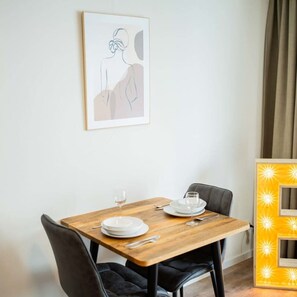 Studio - Studio Serviced Apartments With View -prh14/15- (Rotterdam)