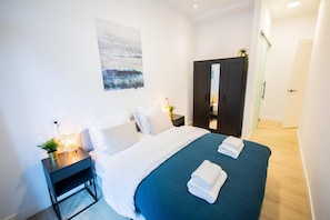 1 bedroom - Alphabet 1 Bedroom Apartments 46m2 -ss177- (Rotterdam)