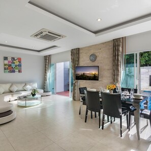 3 bedrooms - Trixie Town House Unit 2 (Rawai)