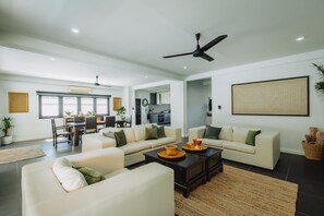 別墅, 吸煙房 | 5 間臥室