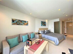 Apartment, Smoking | 1 bedroom