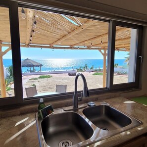 Room - Casa Evita 3 Bedroom Beachfront Home (Puerto Peñasco)