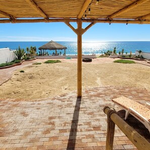 3 bedrooms, Internet - Casa Evita 3 Bedroom Beachfront Home (Puerto Peñasco)