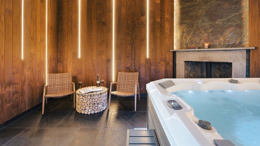 Richmond Place - Apartment in Private Mansion