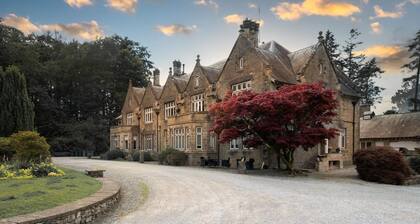 Richmond Place - Apartment in Private Mansion