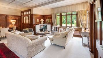 Apartment | 3 bedrooms, Internet