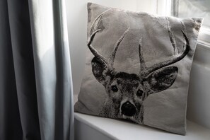 1 غرفة نوم وخدمة الإنترنت