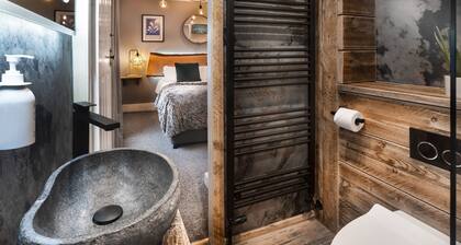 Windermere Central Hotel - Room 1
