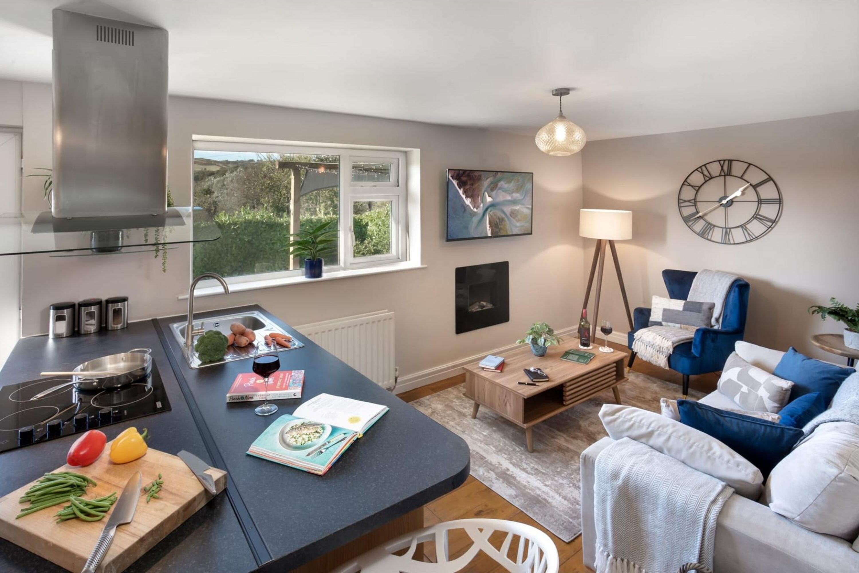 Casa | 1 camera, una scrivania, ferro/asse da stiro, Internet