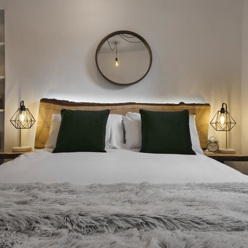 Windermere Central Hotel - Room 6