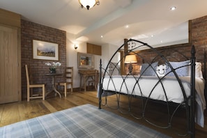 House | 9 bedrooms, iron/ironing board, Internet - Lyth Valley Country House - 9 Rooms (Kendal)